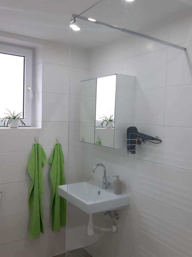 Eisenstadt Apartments Екстер'єр фото