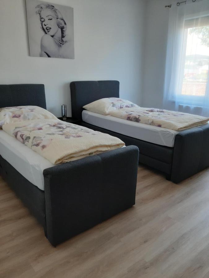 Eisenstadt Apartments Екстер'єр фото