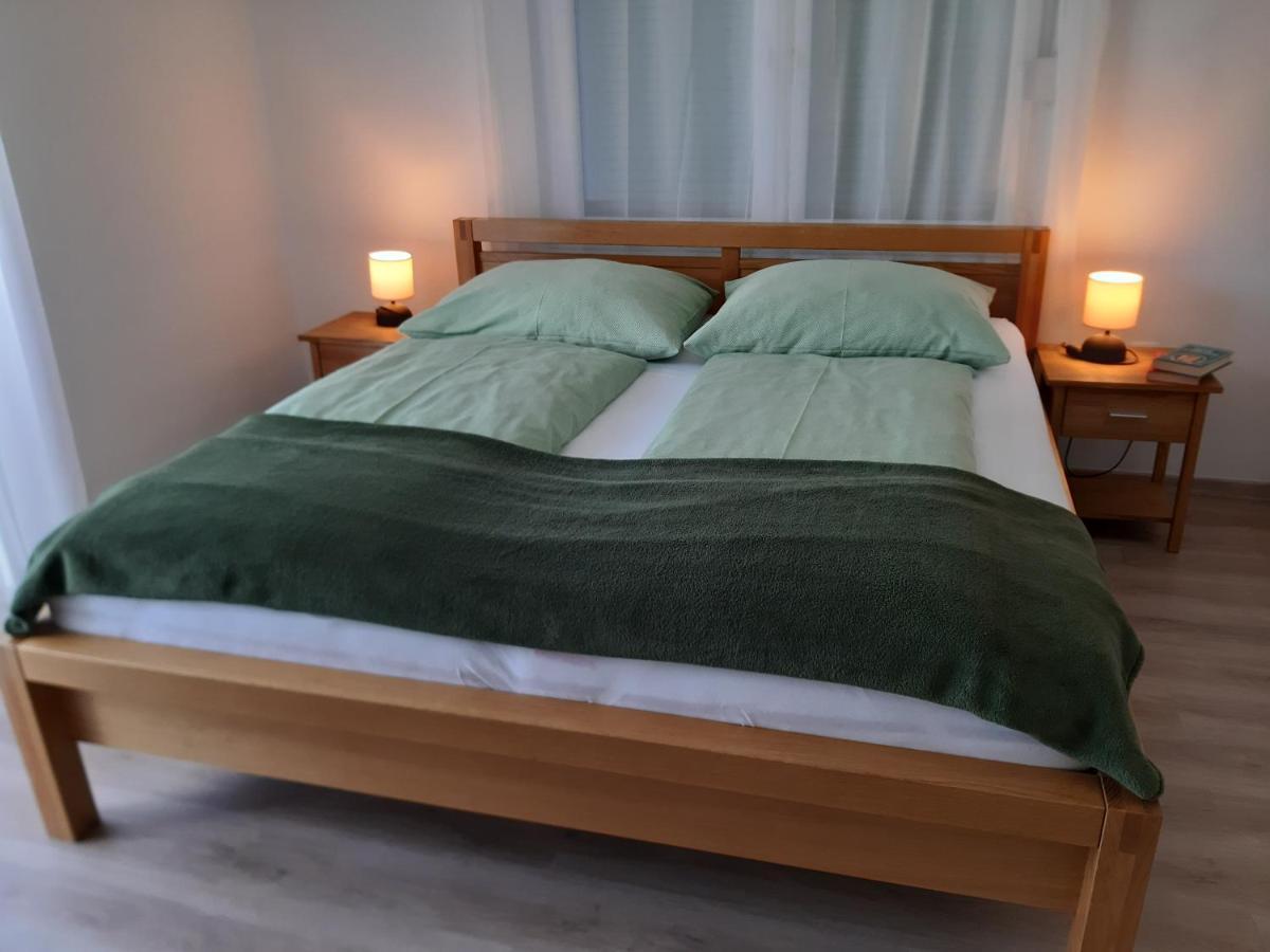 Eisenstadt Apartments Екстер'єр фото